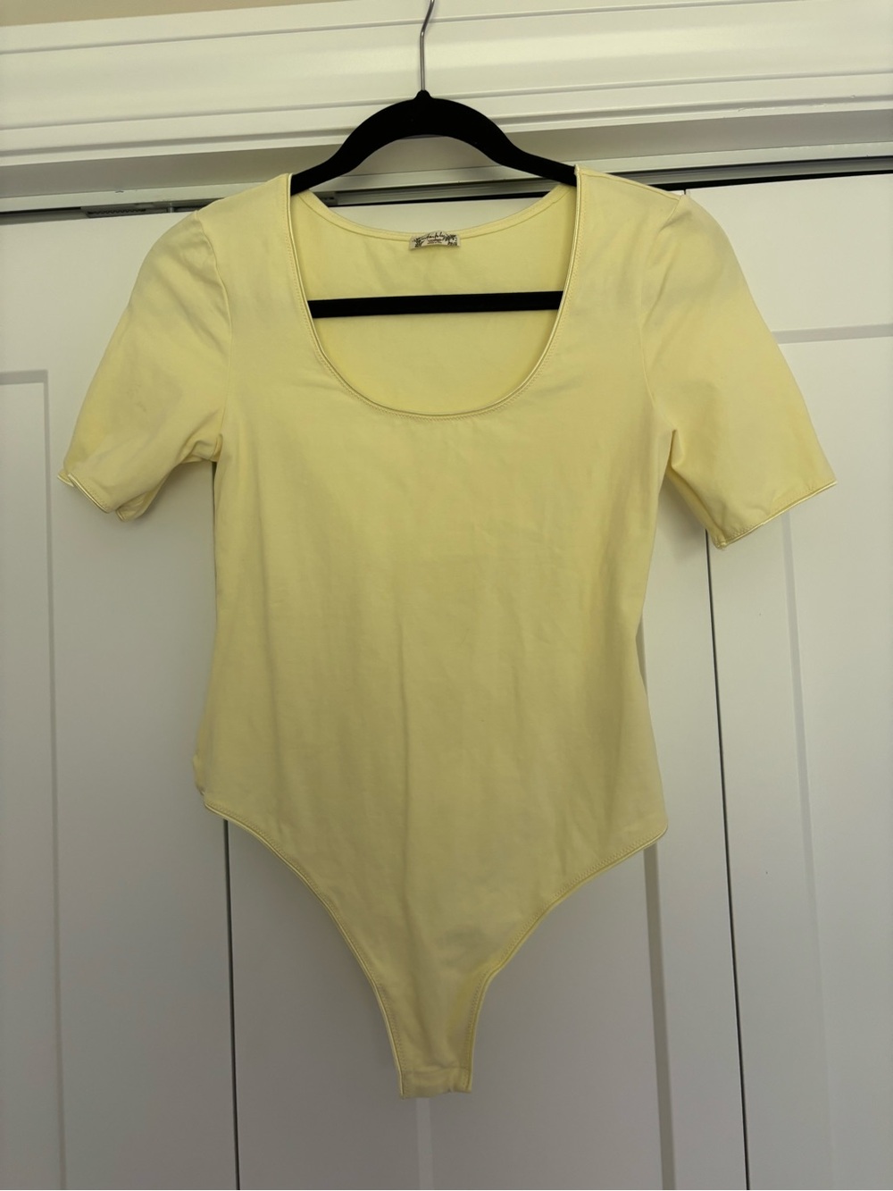 Women’s Scoop Neck Short Sleeve Bodysuit - Yellow